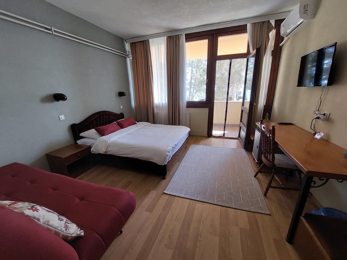 Lakeview Hotel And Resort Otesevo Eksteriør billede