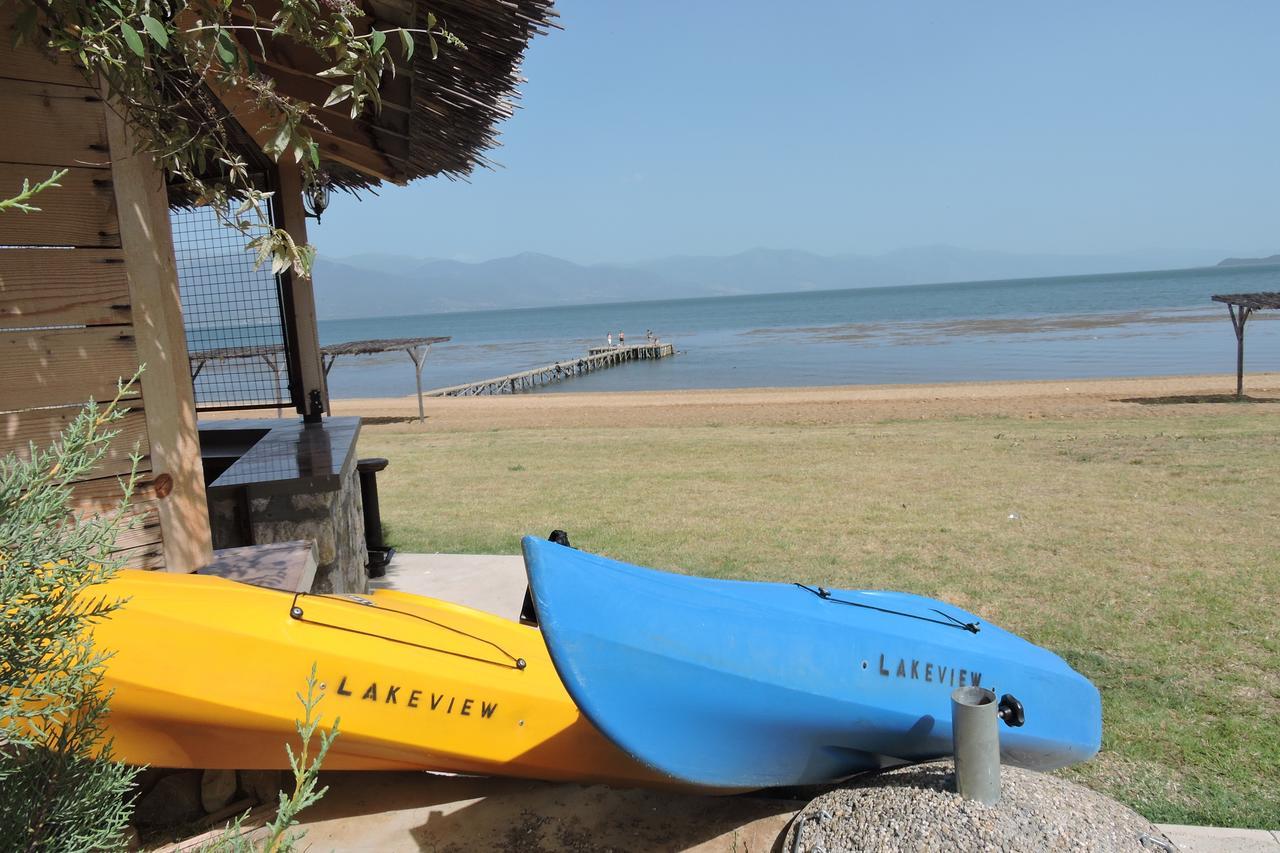 Lakeview Hotel And Resort Otesevo Eksteriør billede